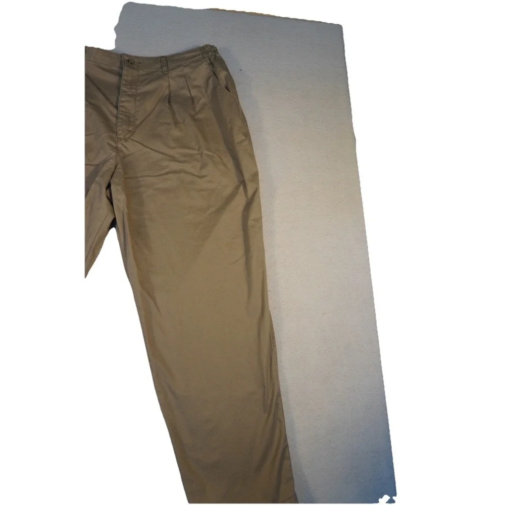 Lee Men's Khaki Pleated Chino Pants Size 42 X 28 Beige Classic Fit Casual